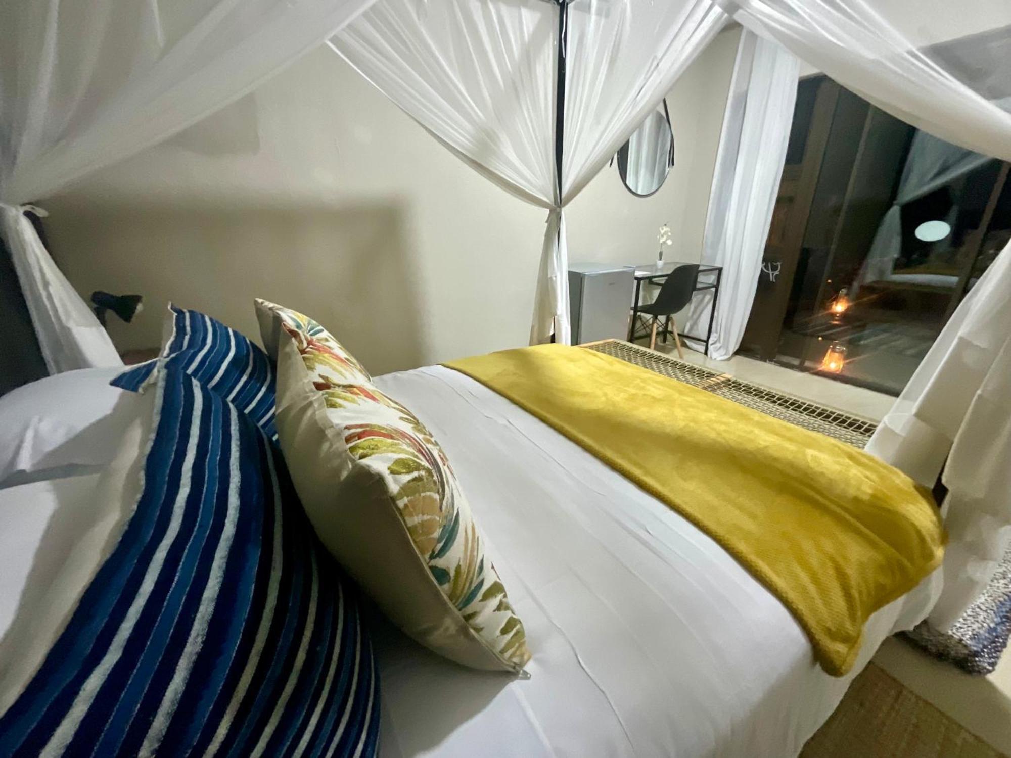 Kholiwe On Kruger Lodge & Safaris Marloth Park Bagian luar foto